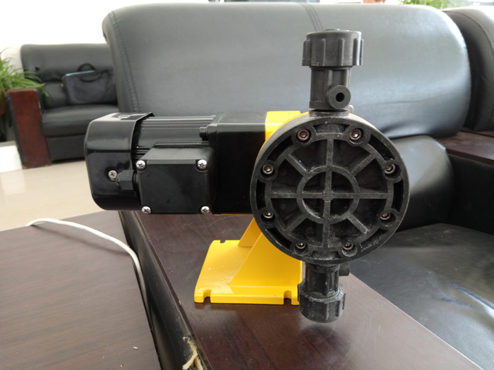 機(ji)械隔(ge)膜JWM