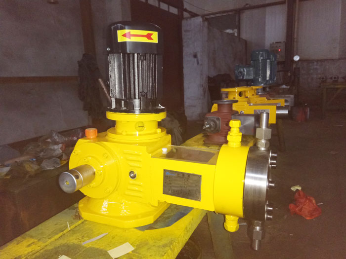 液壓隔(ge)膜泵JXM