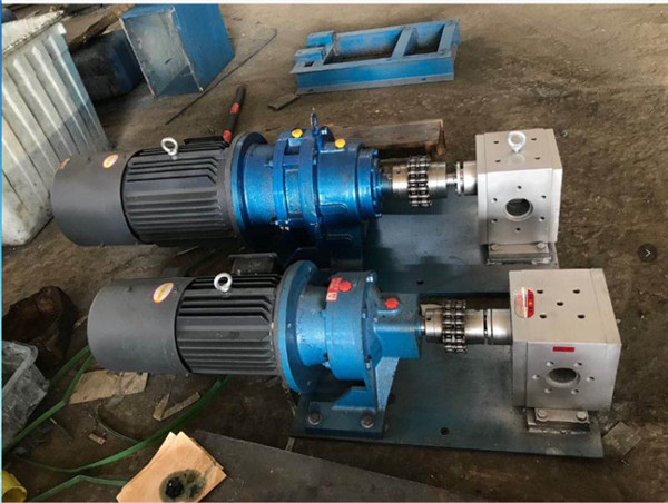 熔(rong)噴泵(beng)、烷體(ti)泵、熱(re)熔膠(jiao)泵--有(you)現貨(huo)